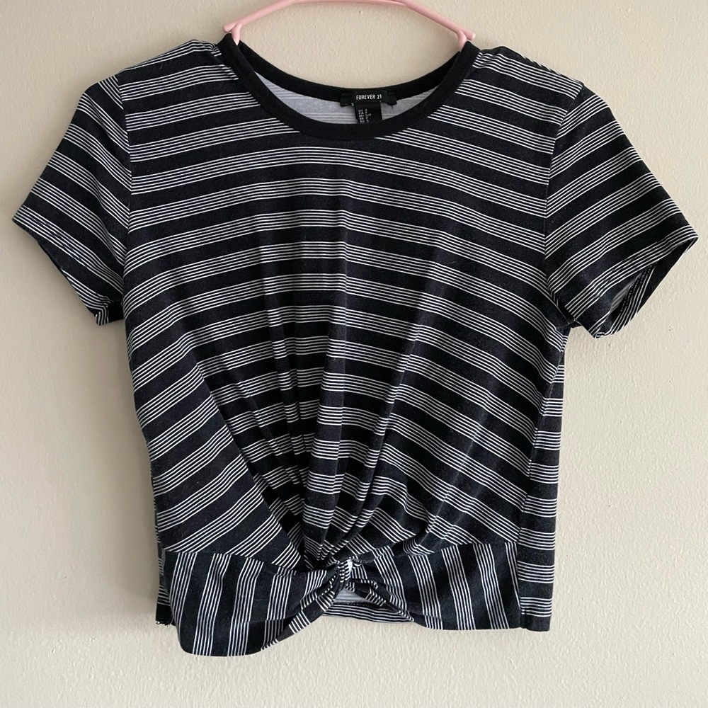 Black and White Crop Top